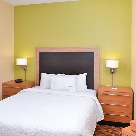 Towneplace Suites By Marriott Miami Airport W Doral Exterior photo